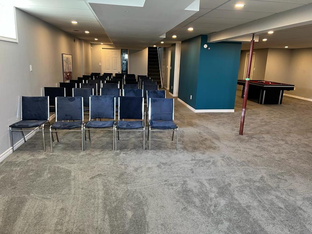 Bowmanville Event Place Exterior photo